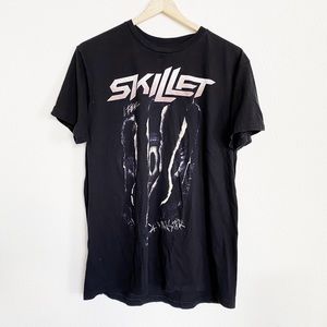 Hot Topic Skillet Rock Band Tee T-Shirt Black L